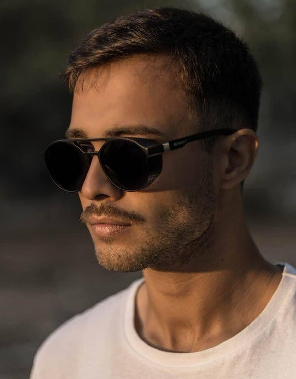 BLACK FRAME & LENSES UNISEX SUNGLASSES - PUG-2